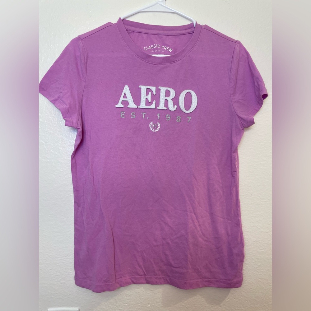 Aeropostale Women’s Aero Graphic Purple Tee Size L